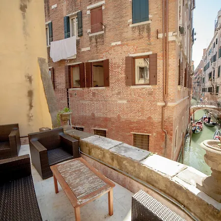 Apartment Donatello Venice