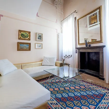 Apartment Donatello